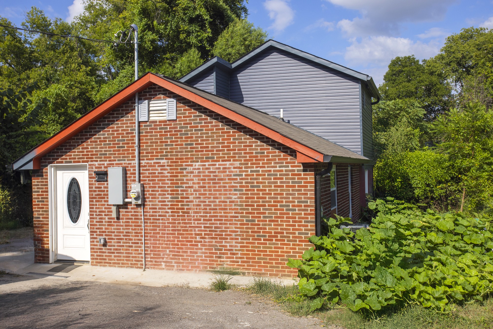 1717 Hudson Rd Unit: B