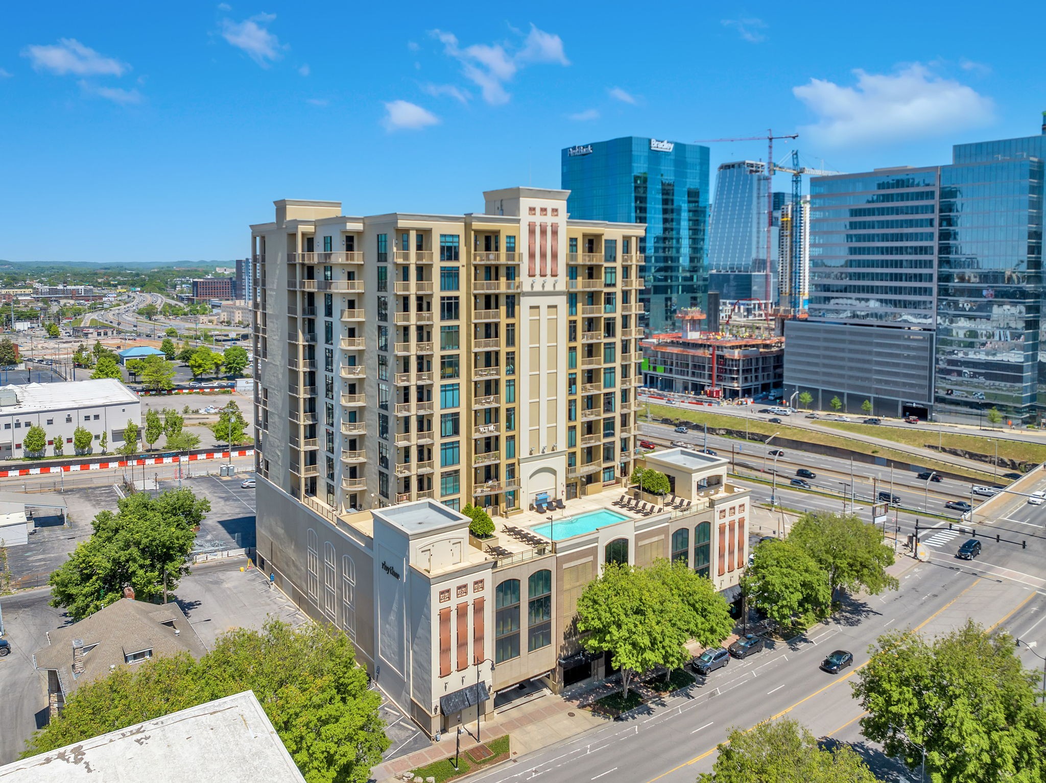 1510 Demonbreun St Unit: 608