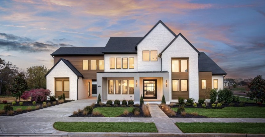 1013 Hamilton Way