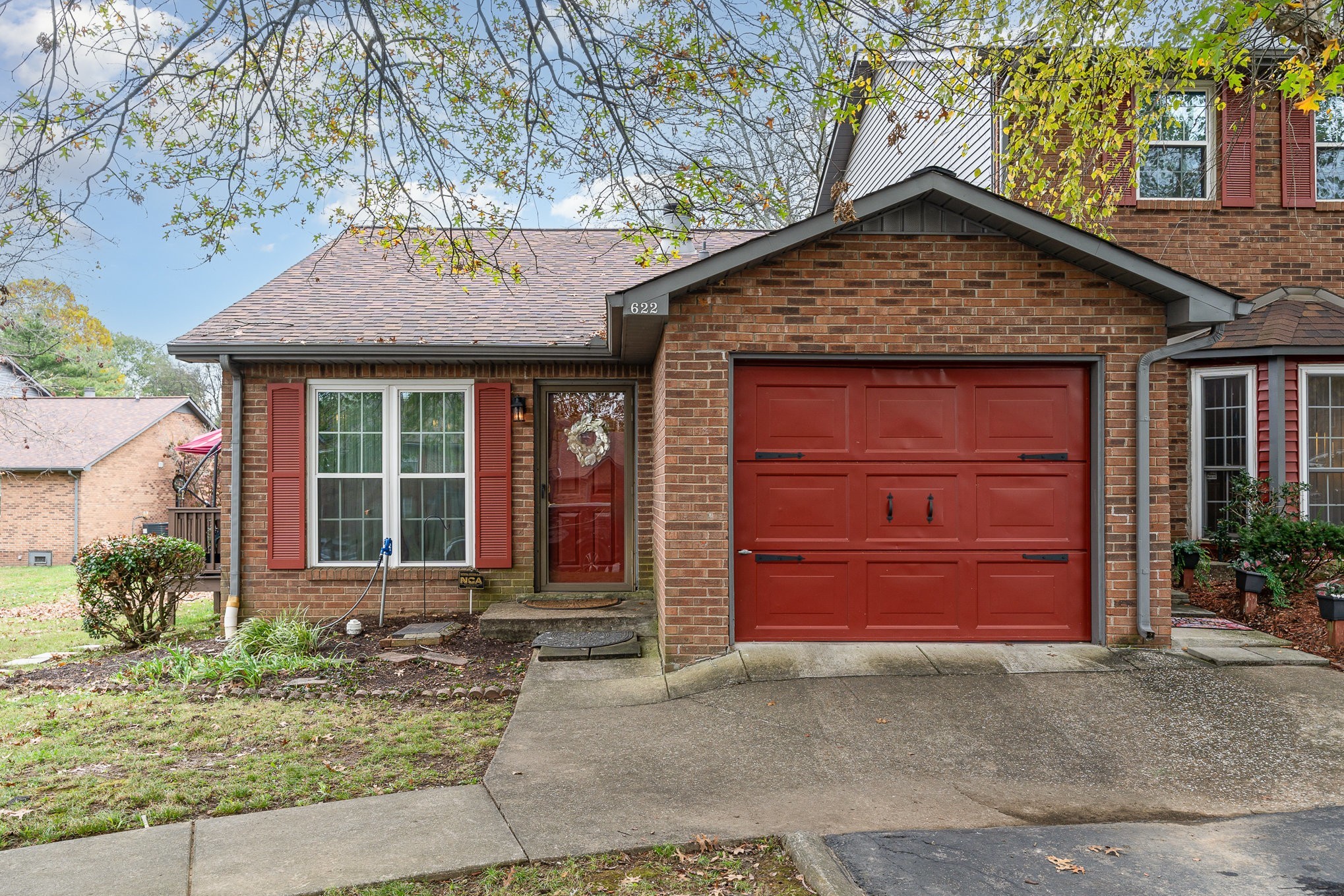 622 Hickory Glade Ct