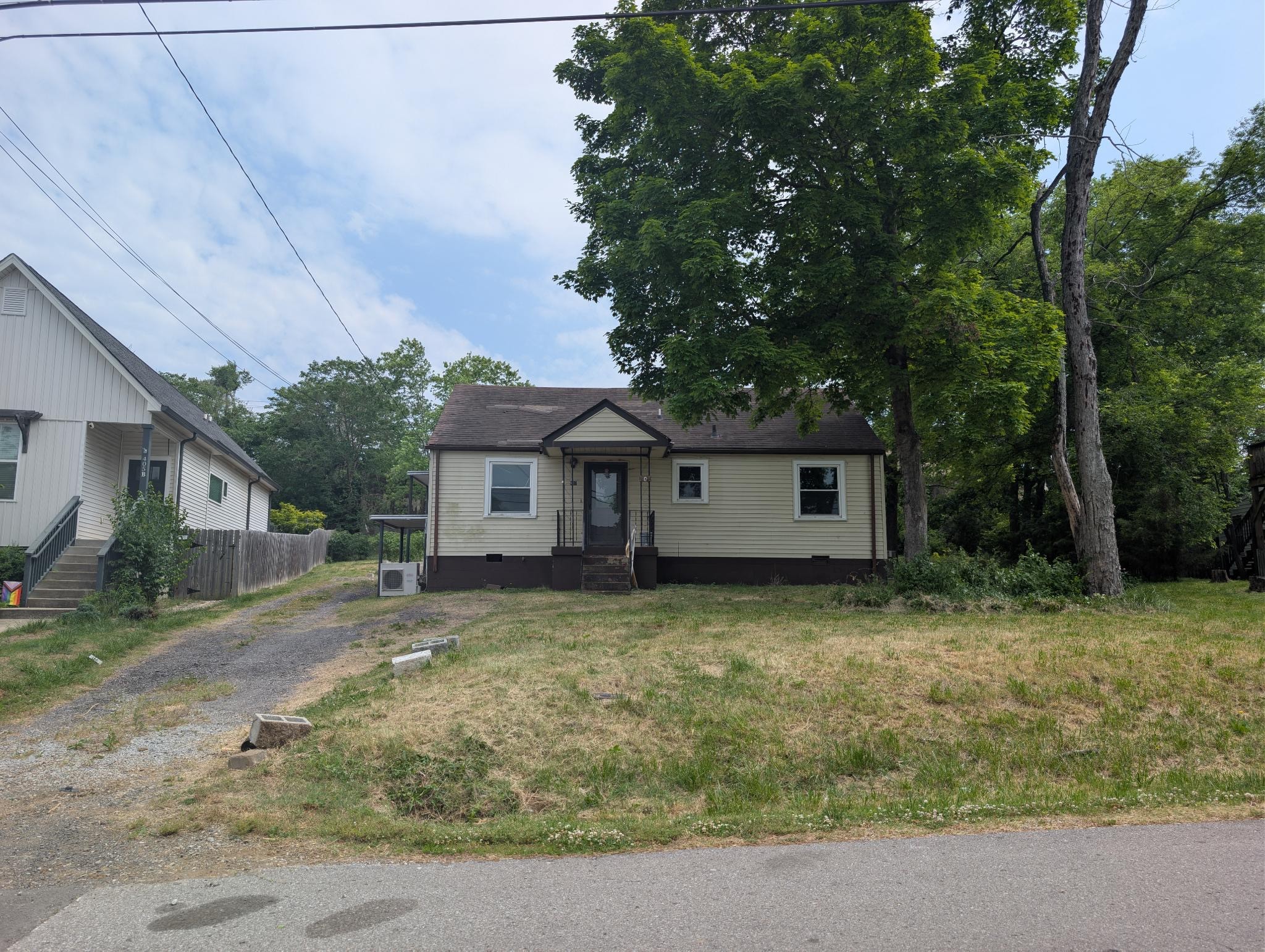407 W Bend Dr