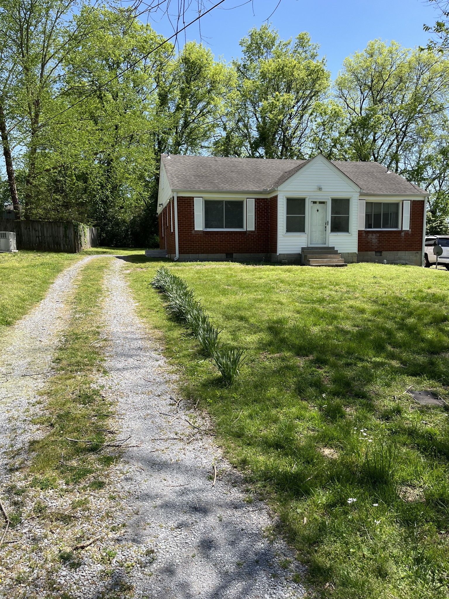1932 Avalon Dr Unit: A
