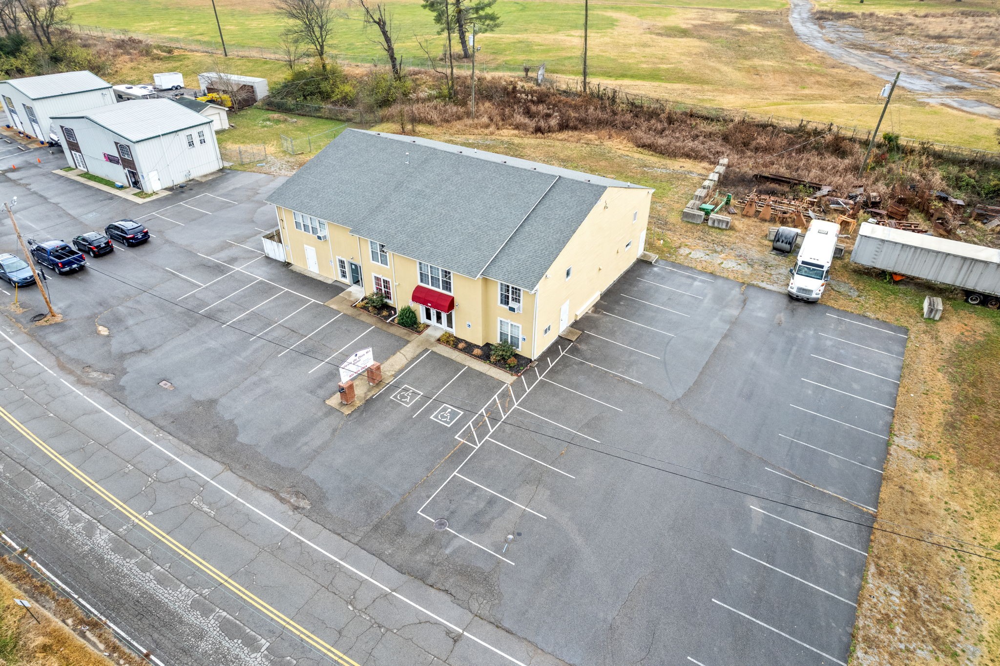 Property photo 3