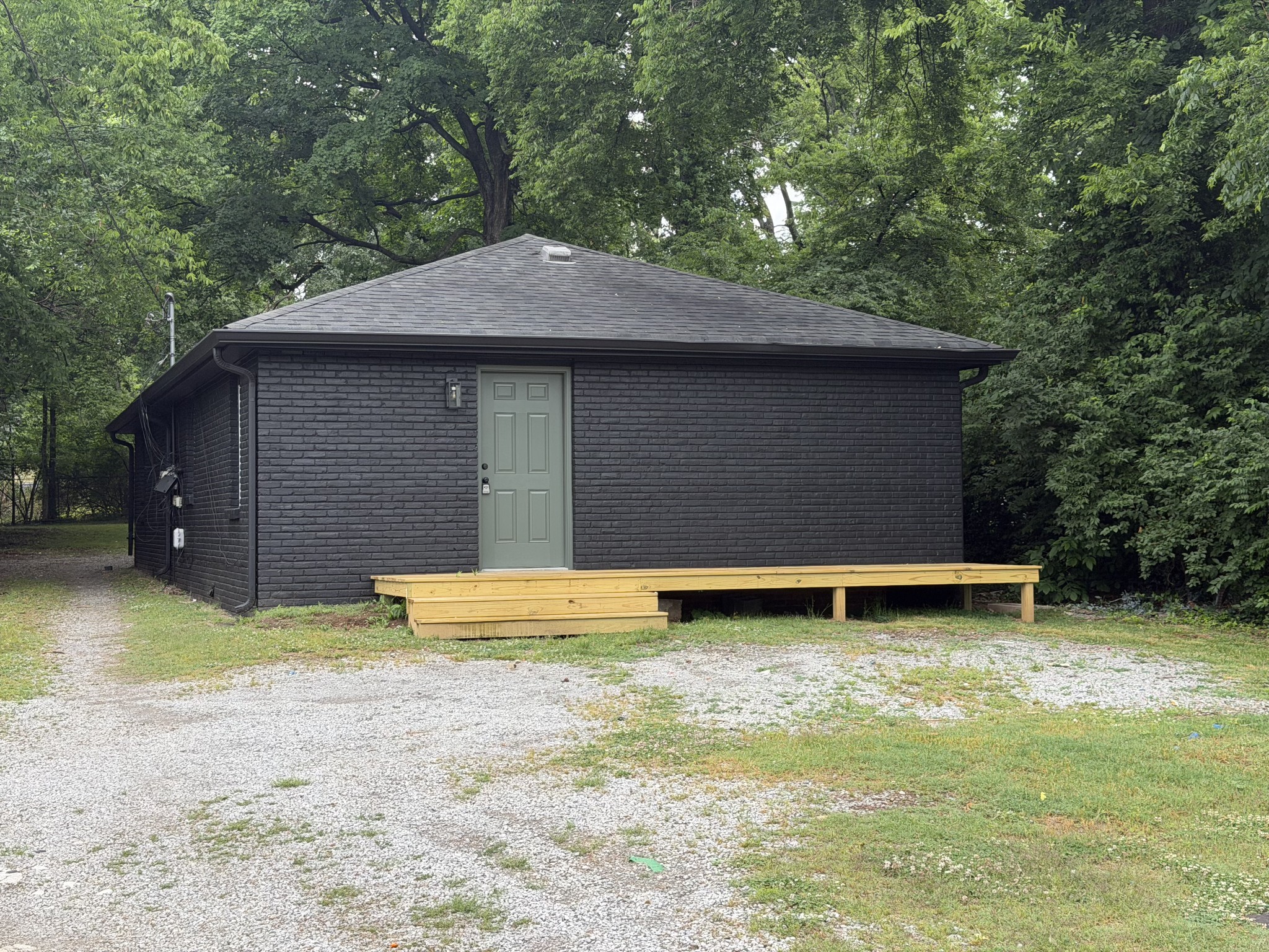 909 Blue Ridge Dr Unit: A