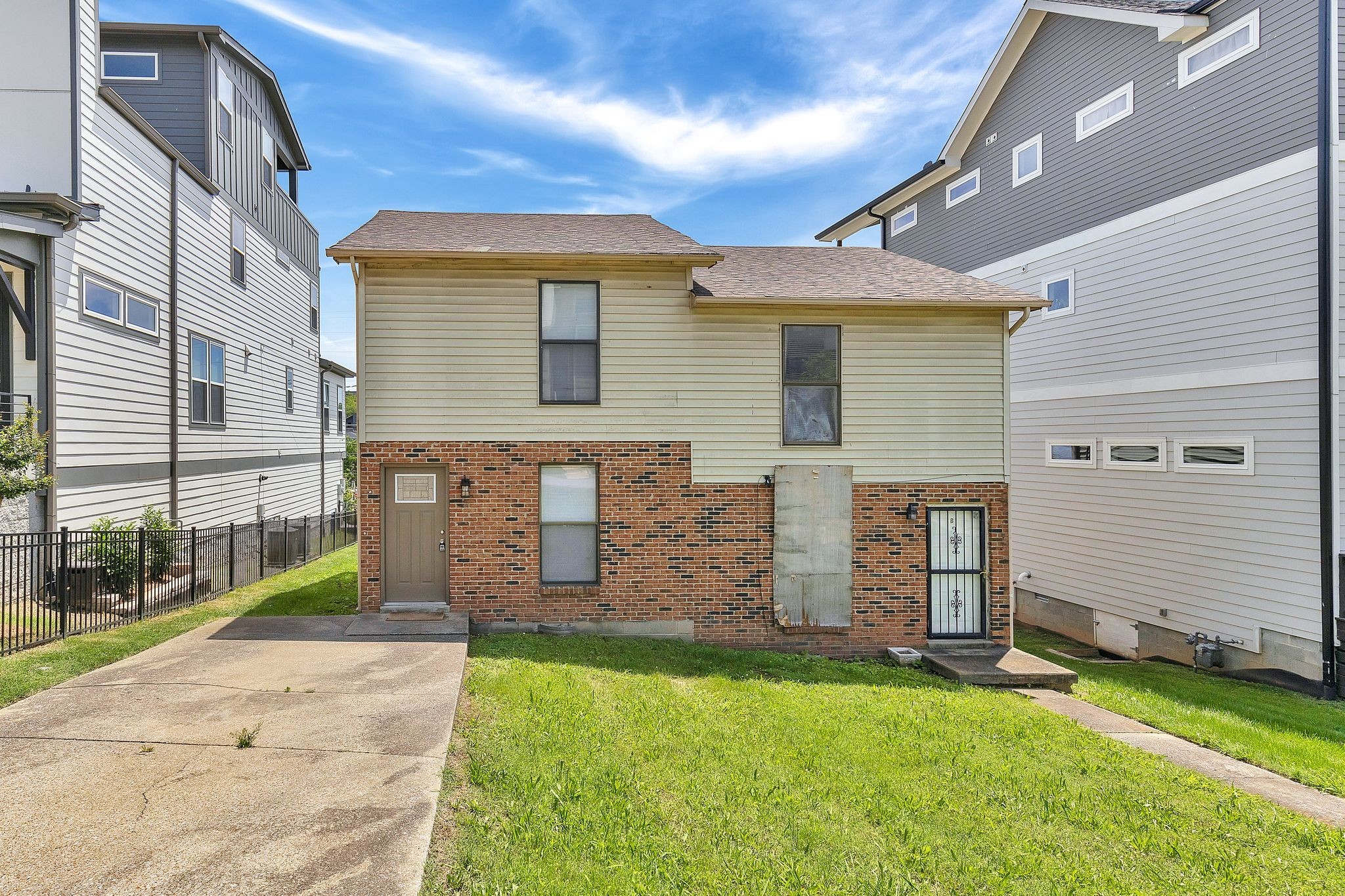 3319A Felicia St