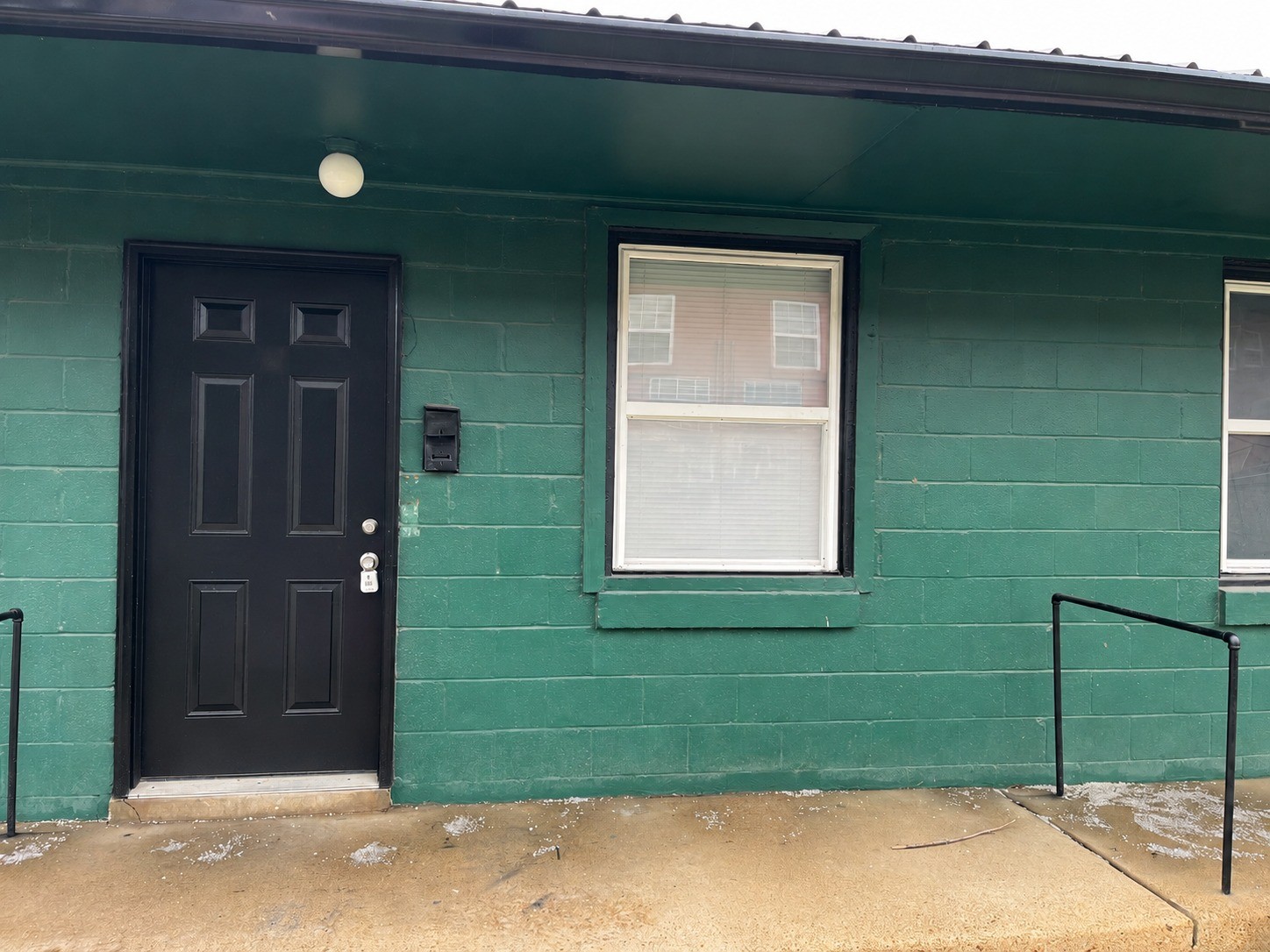 1341 Lewis St Unit: 1