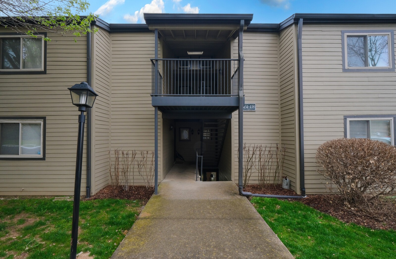 434 Summit Ridge Pl