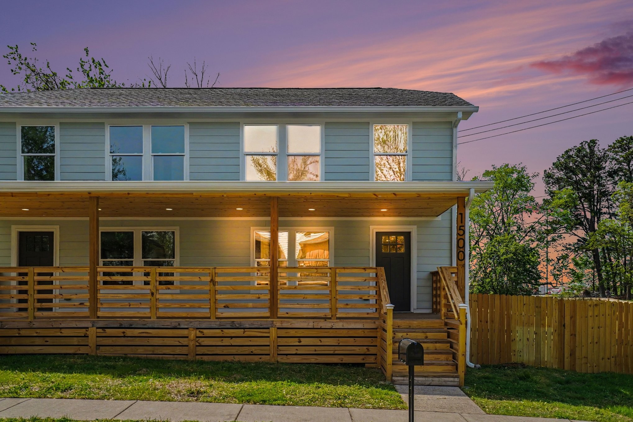 1500 Bryan St