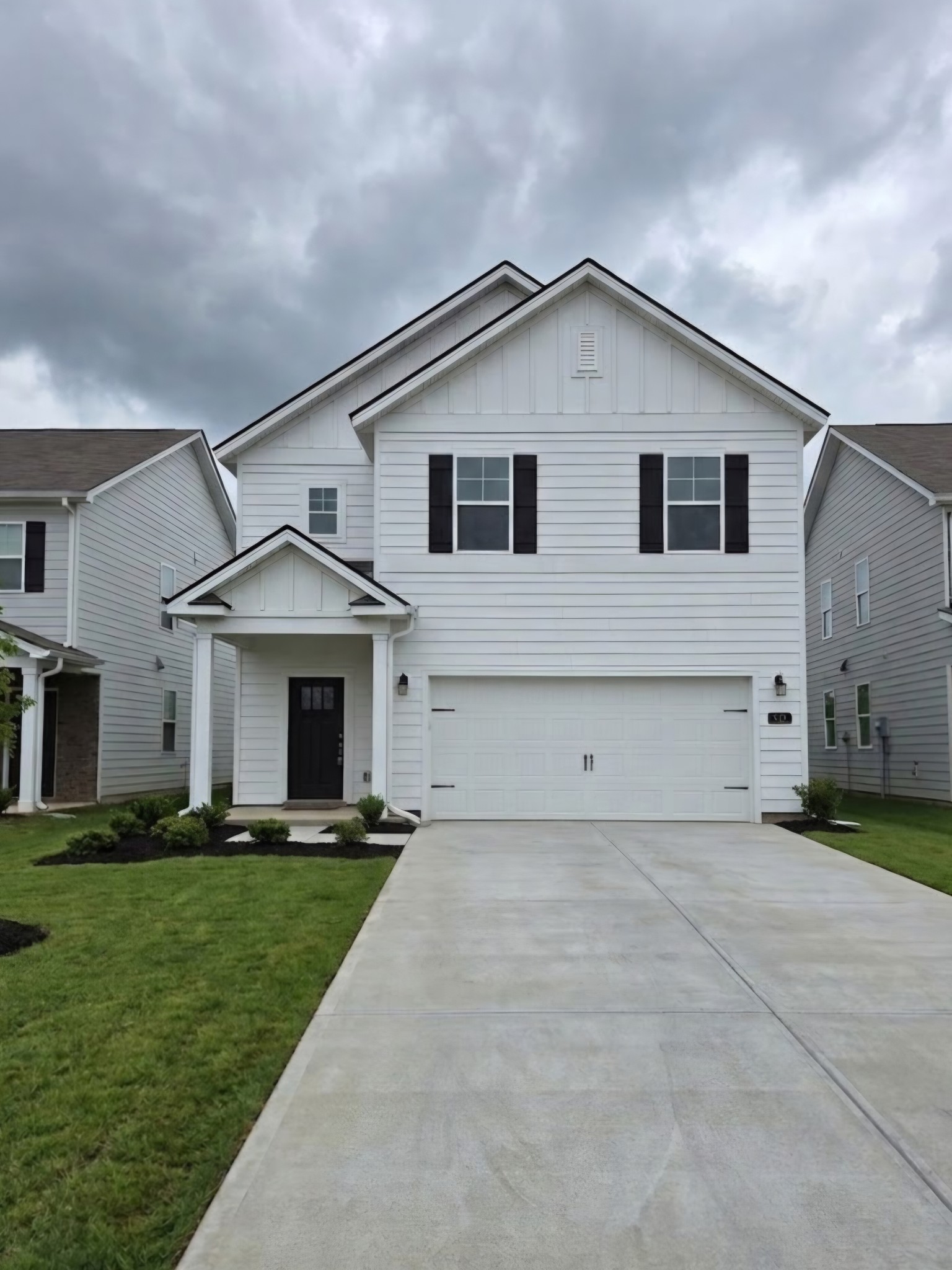 108 Bluegill Ln