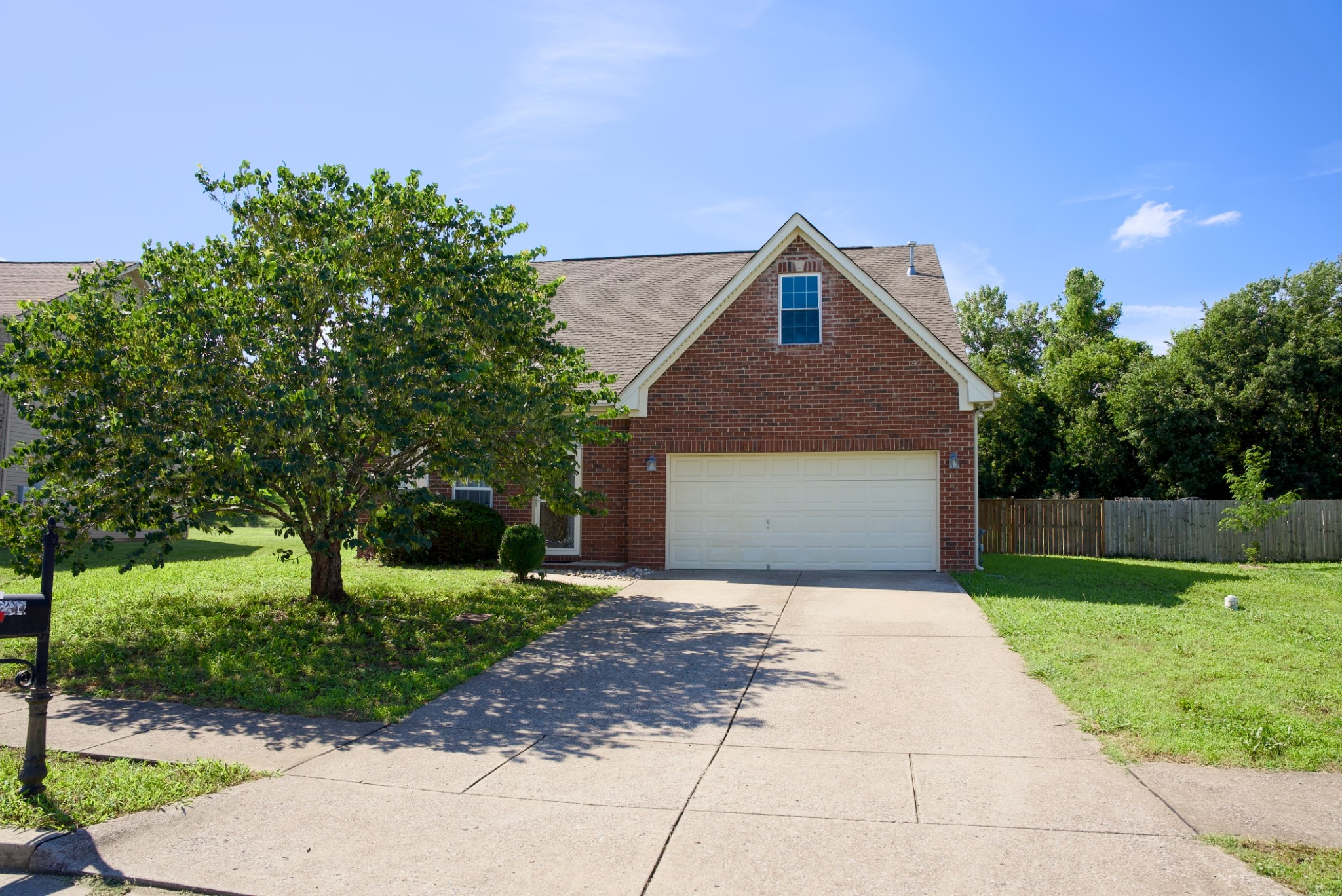 2244 Gilmore Crossing Ln