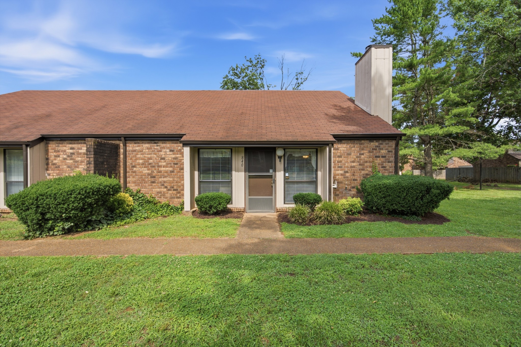 840 Old Coach Ct