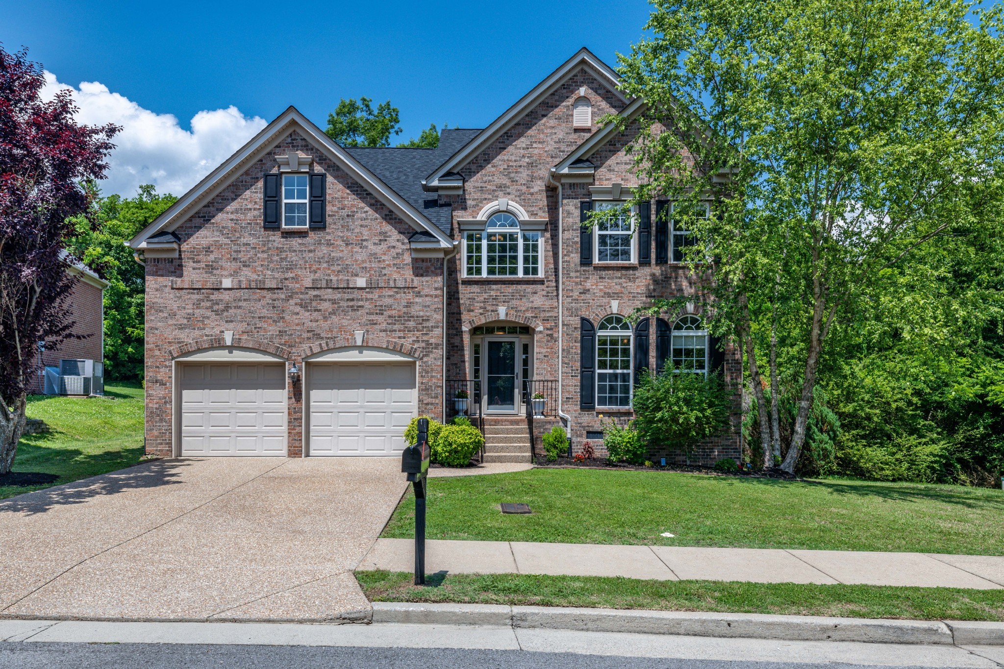 1204 Beech Hollow Dr