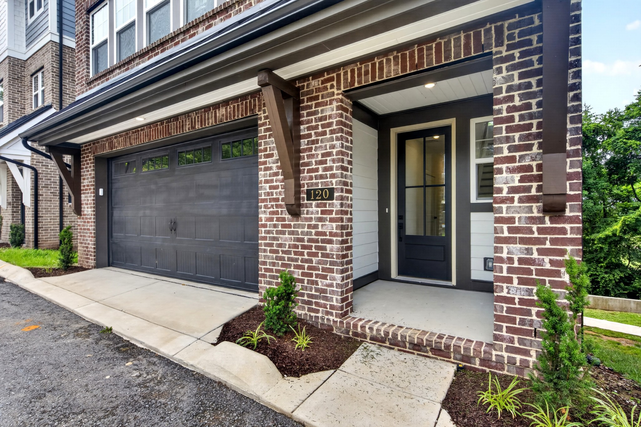 120 Honeywine St