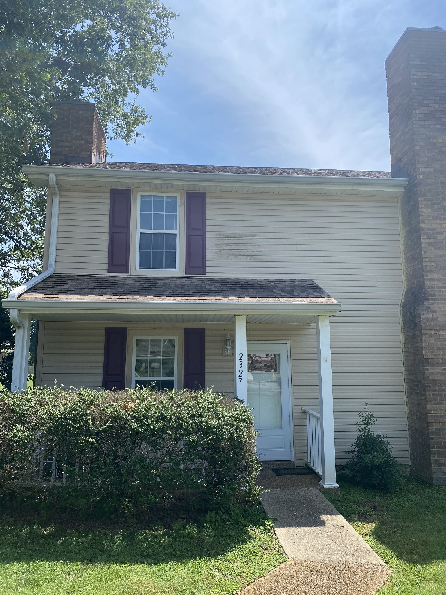 2327 Kimberly Dr