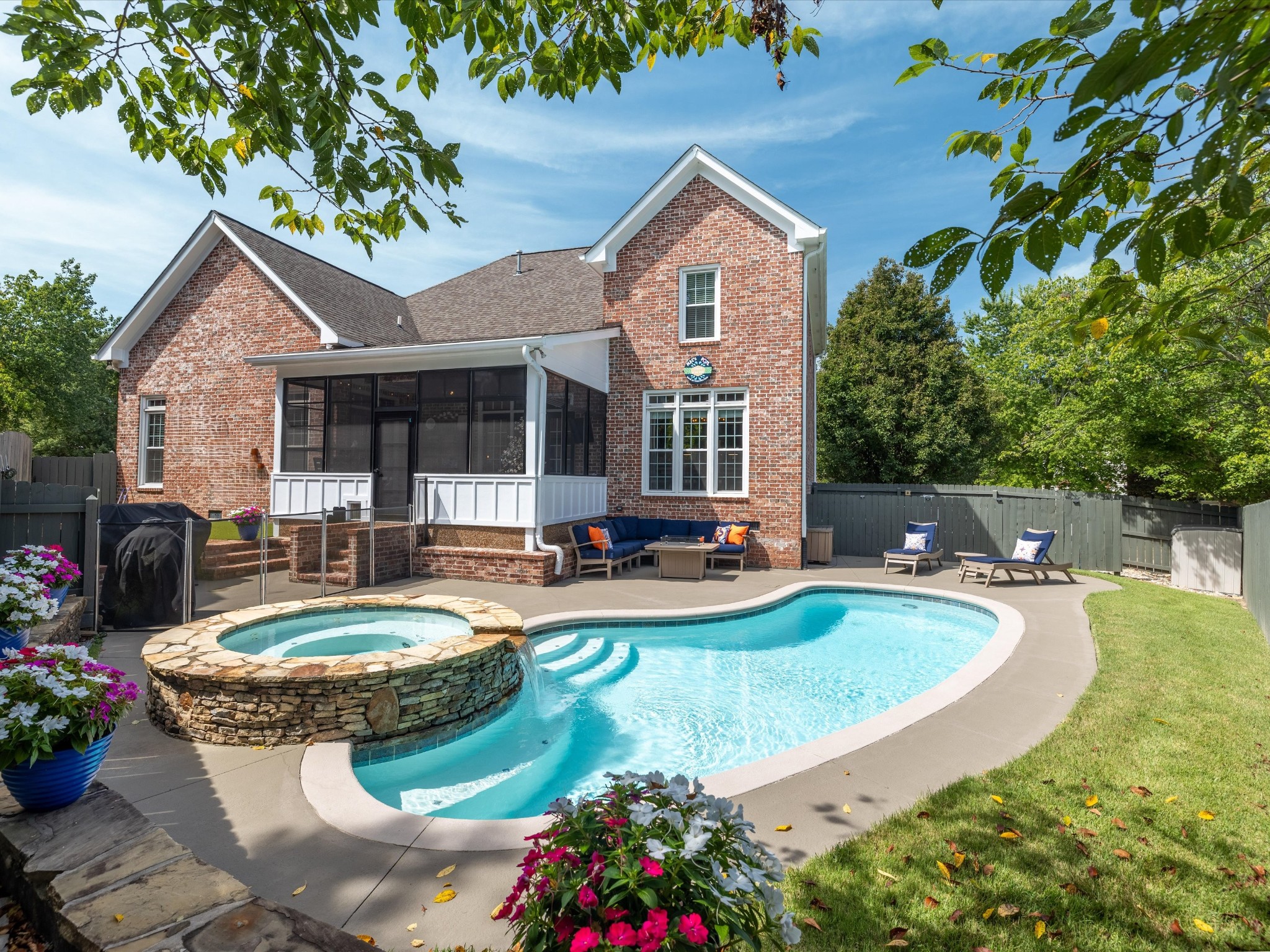 239 Sontag Dr