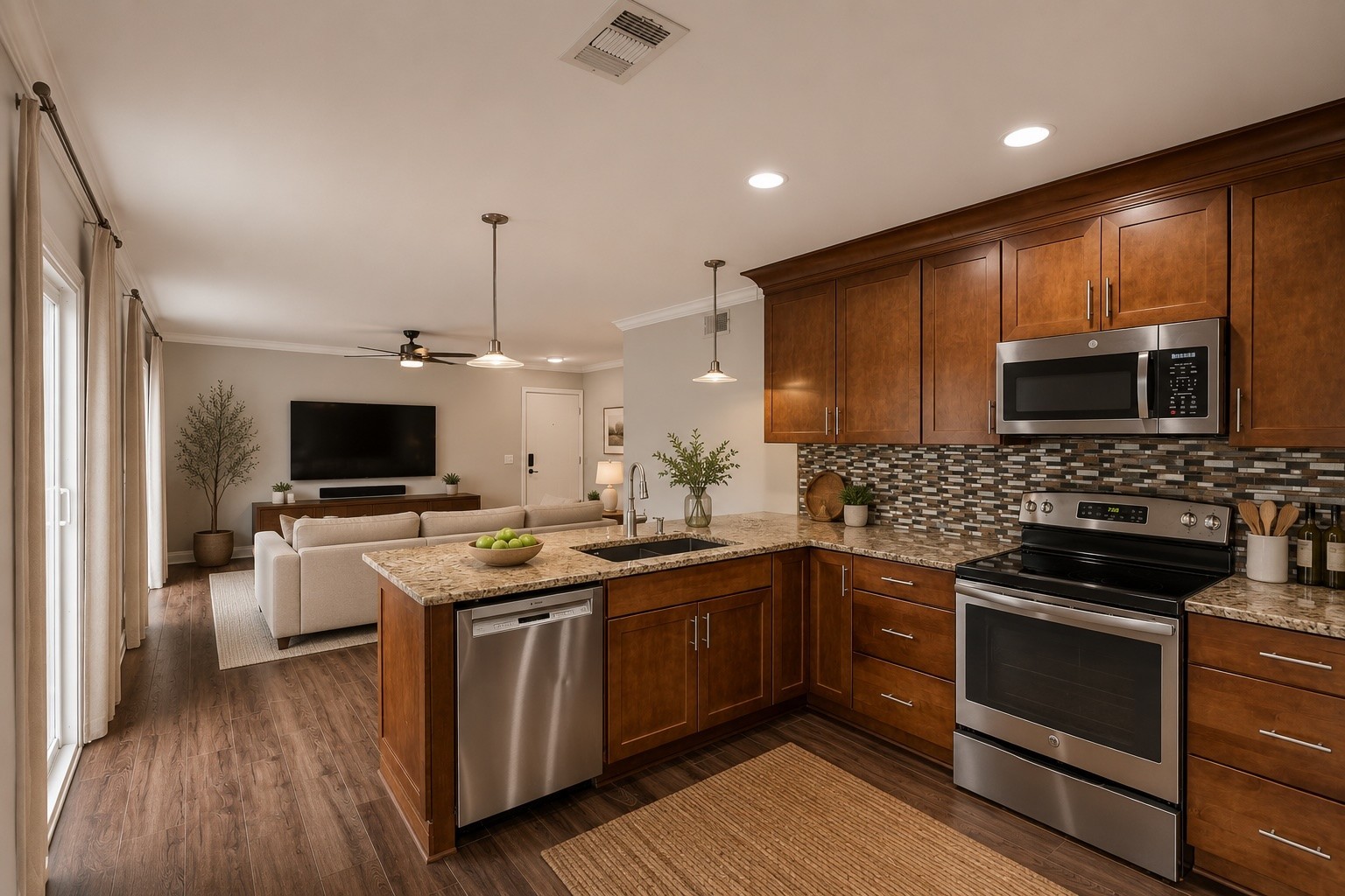 1900 Richard Jones Rd Unit: V7
