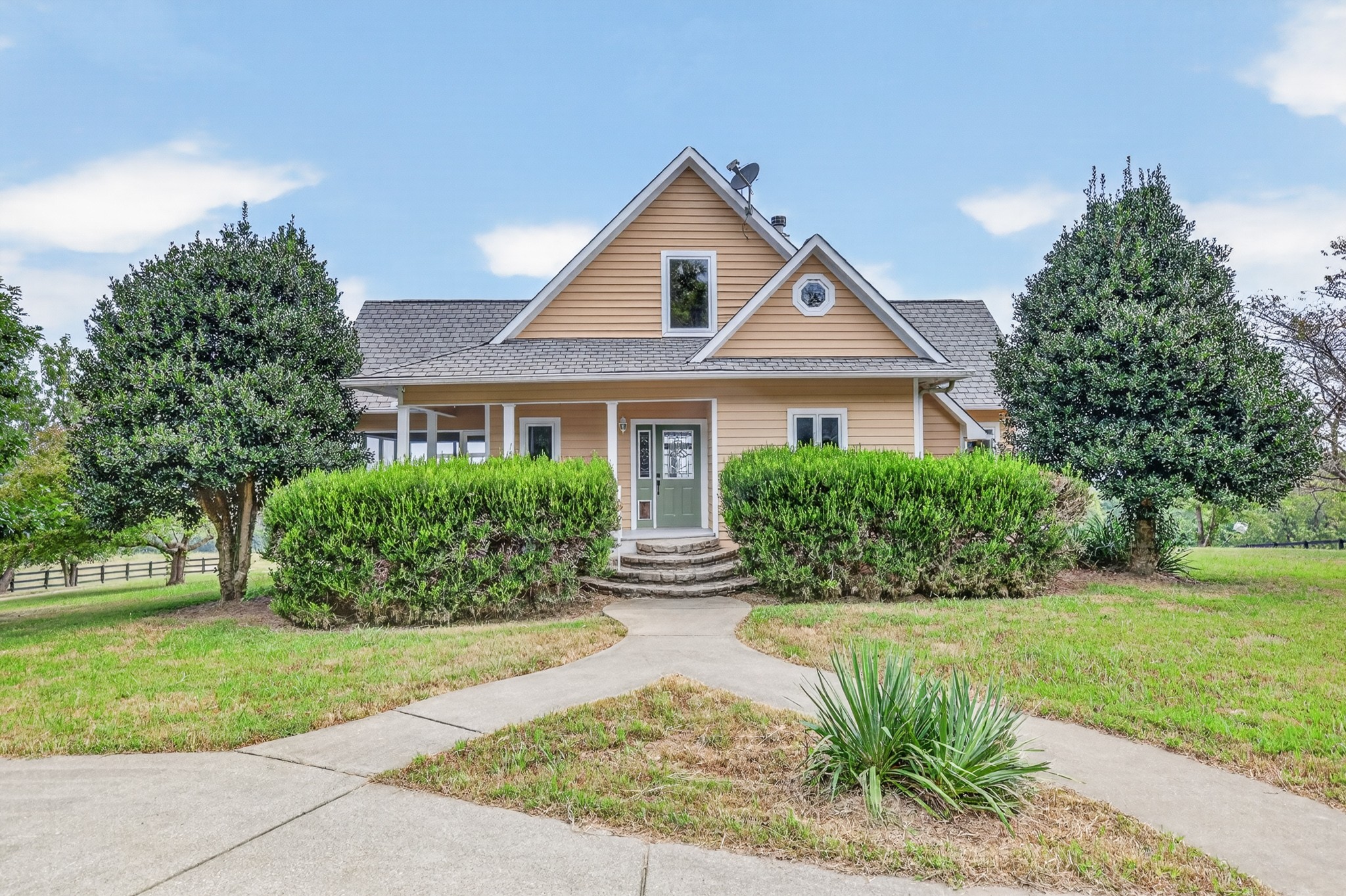 Property photo 2