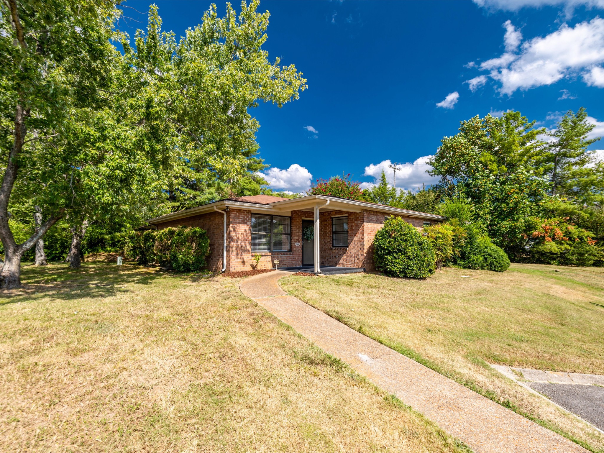 349 Deer Lake Dr Unit: 349