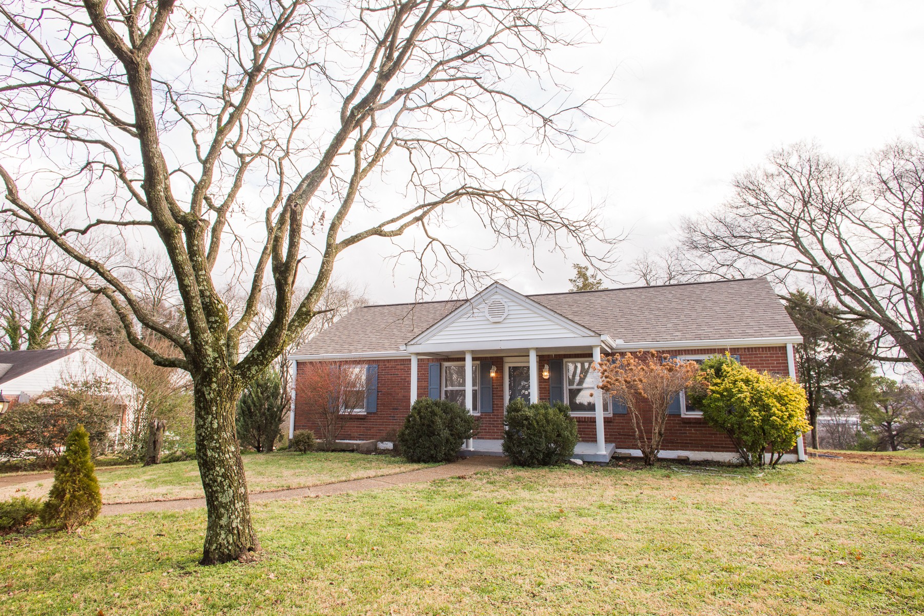 1911 Lebanon Pike