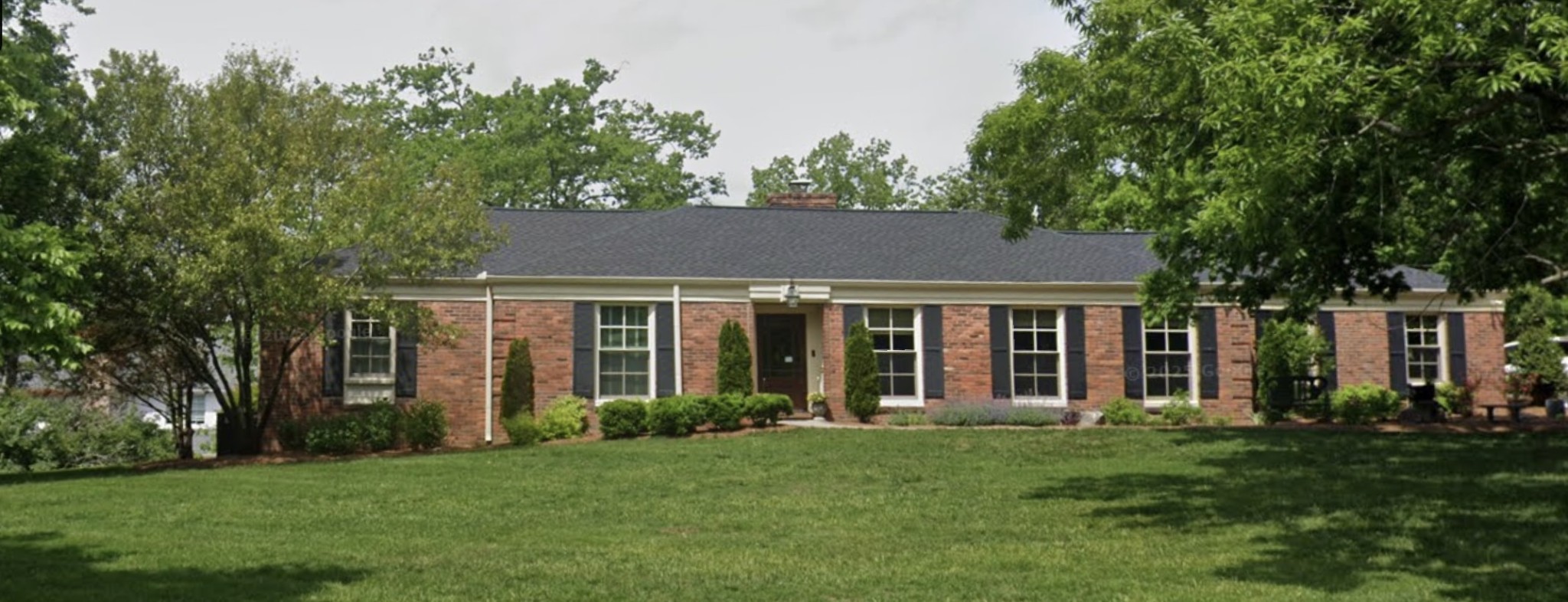 4517 Everett Dr