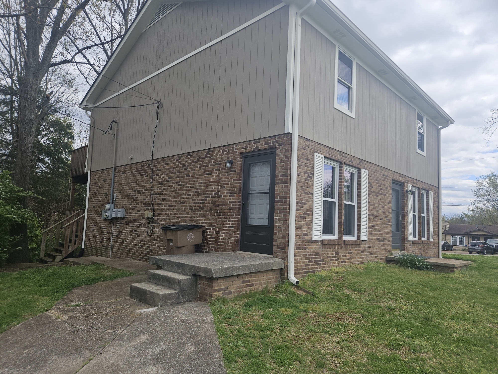 232 Cedarmont Cir