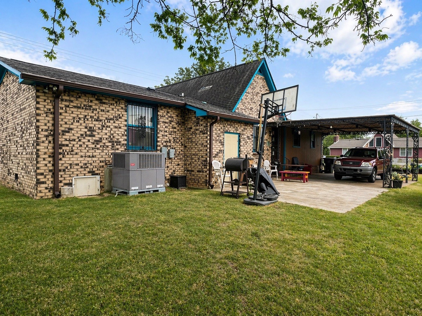 Property photo 3