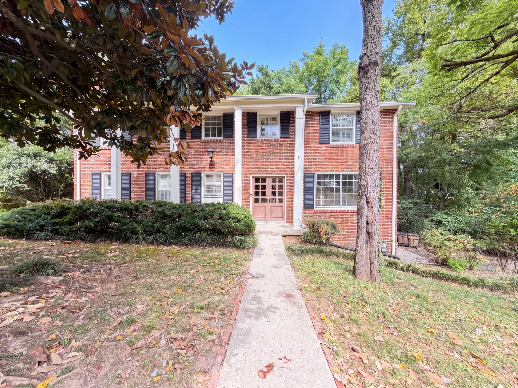 840 Highland Crest Dr