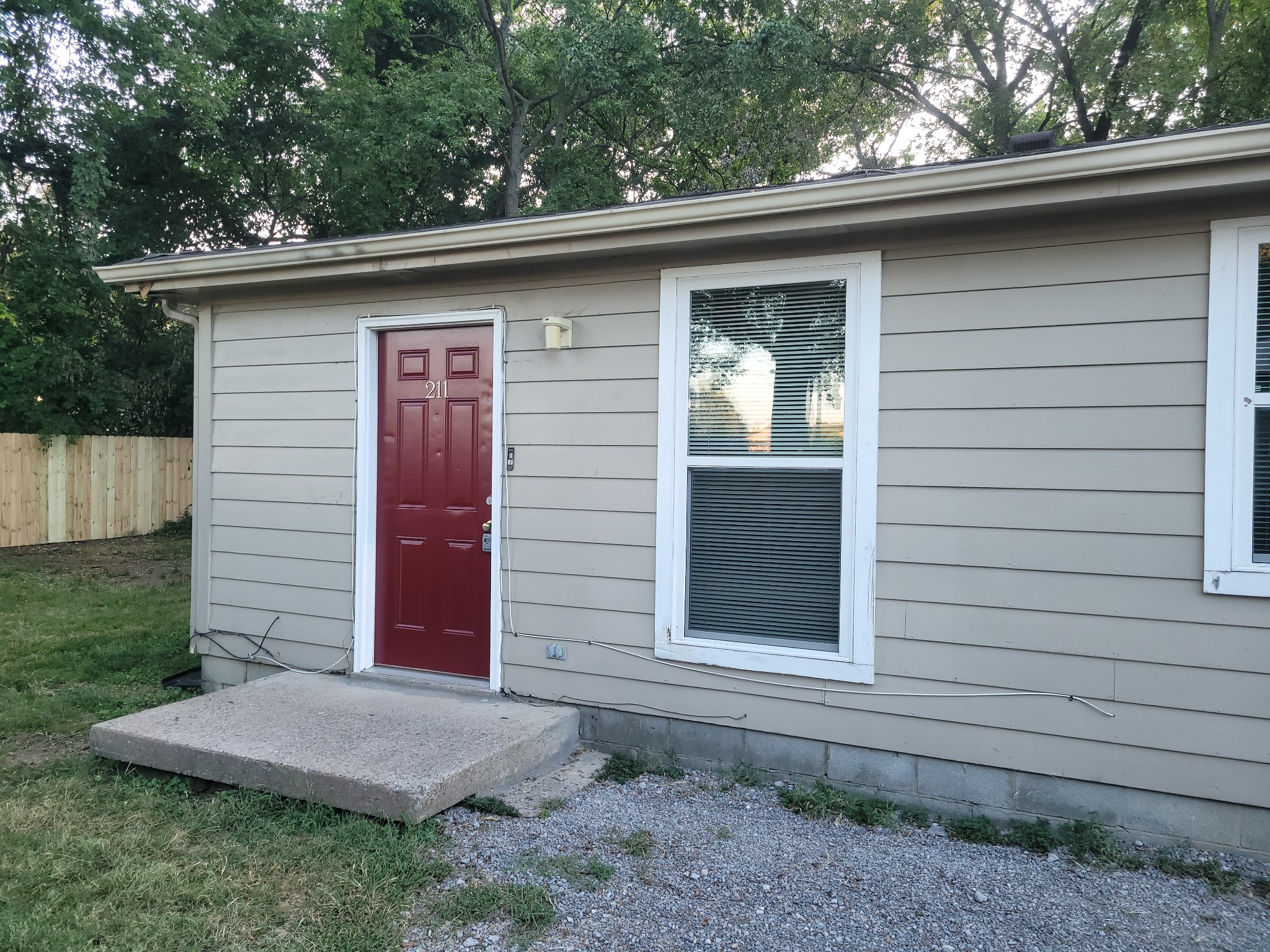 211 Cherry St