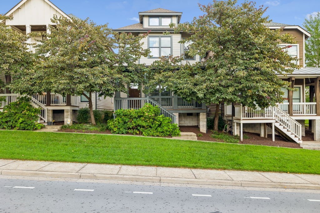 143 Gale Park Ln