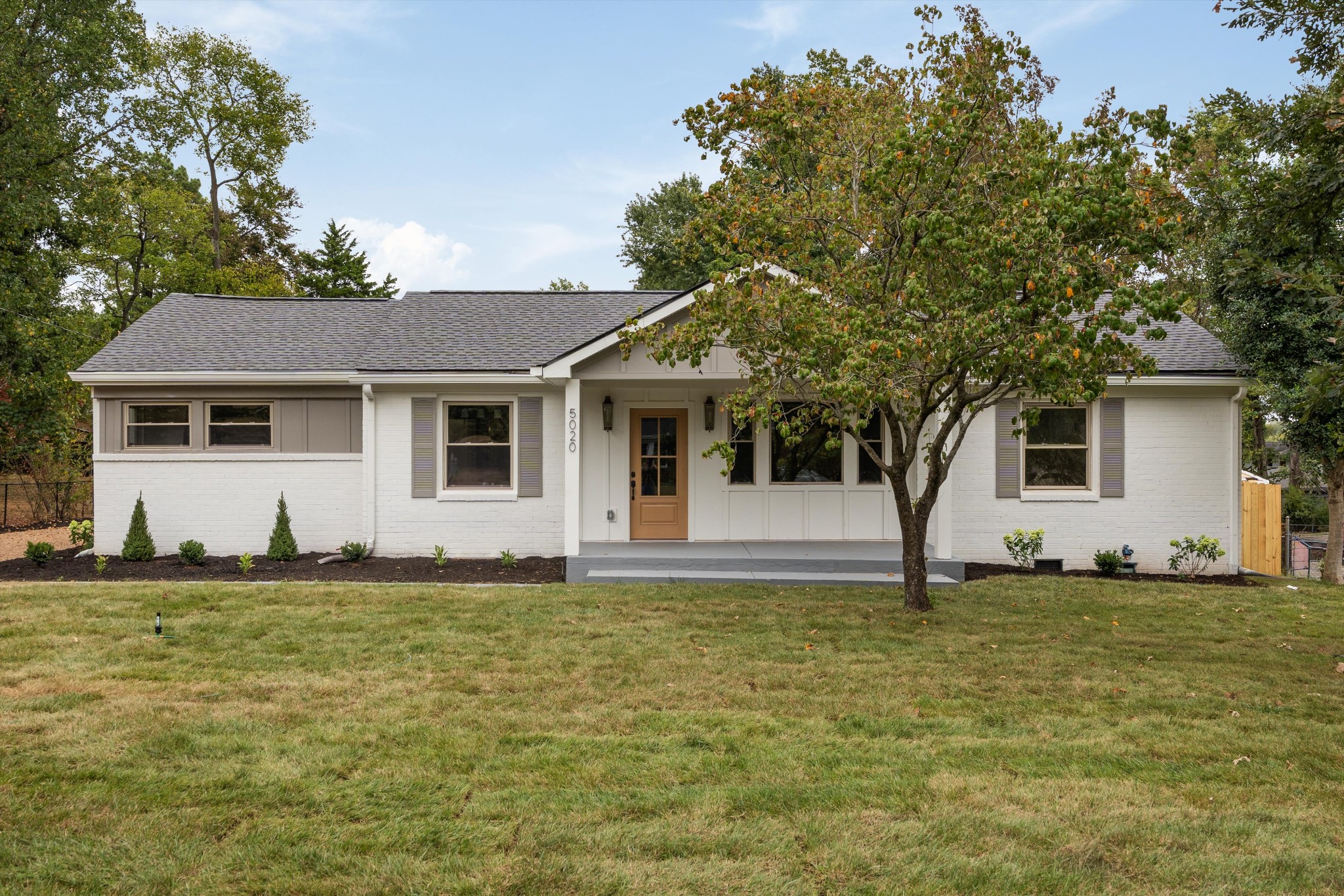 5020 Montclair Dr