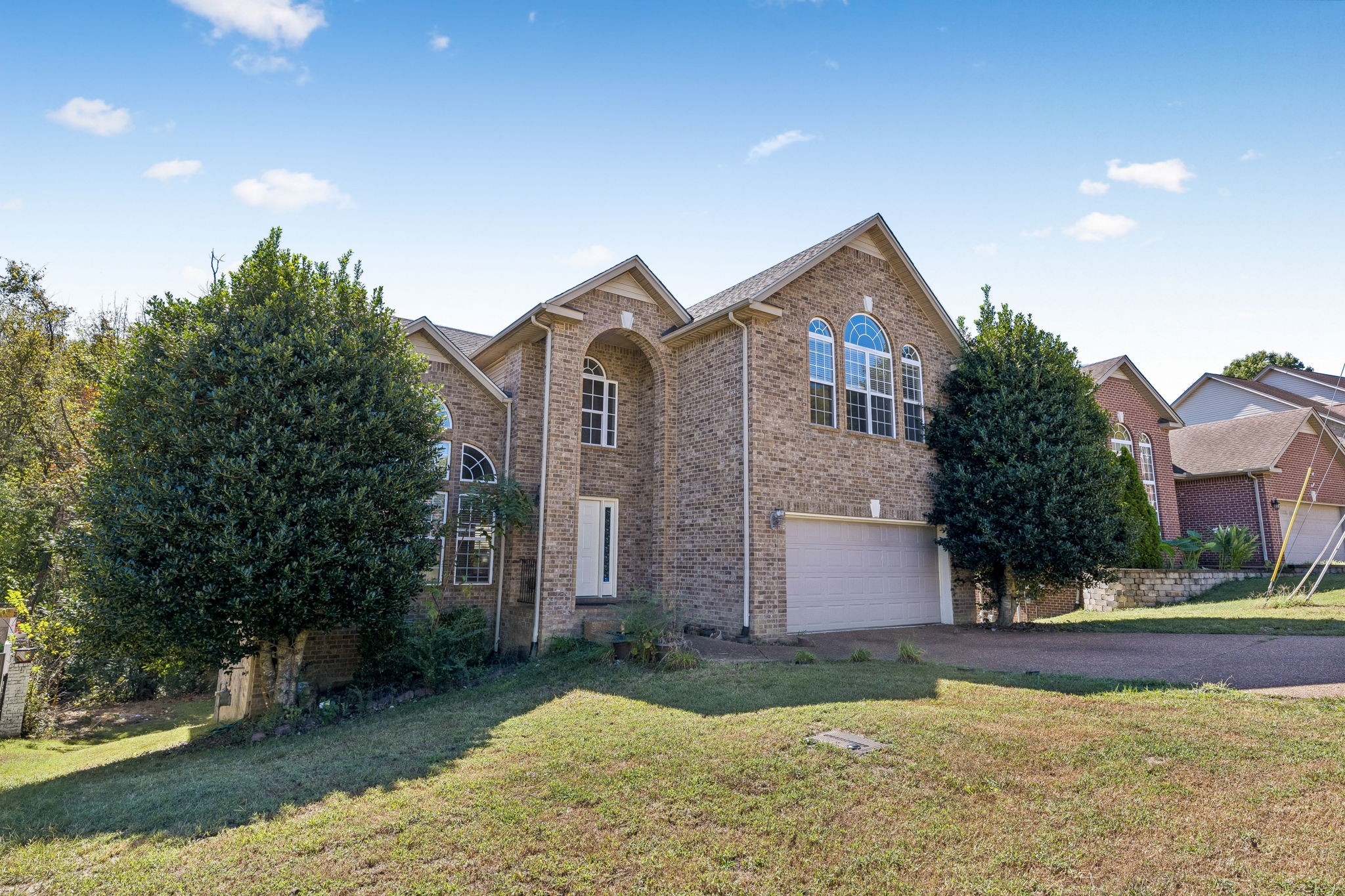 5409 Oak Chase Dr