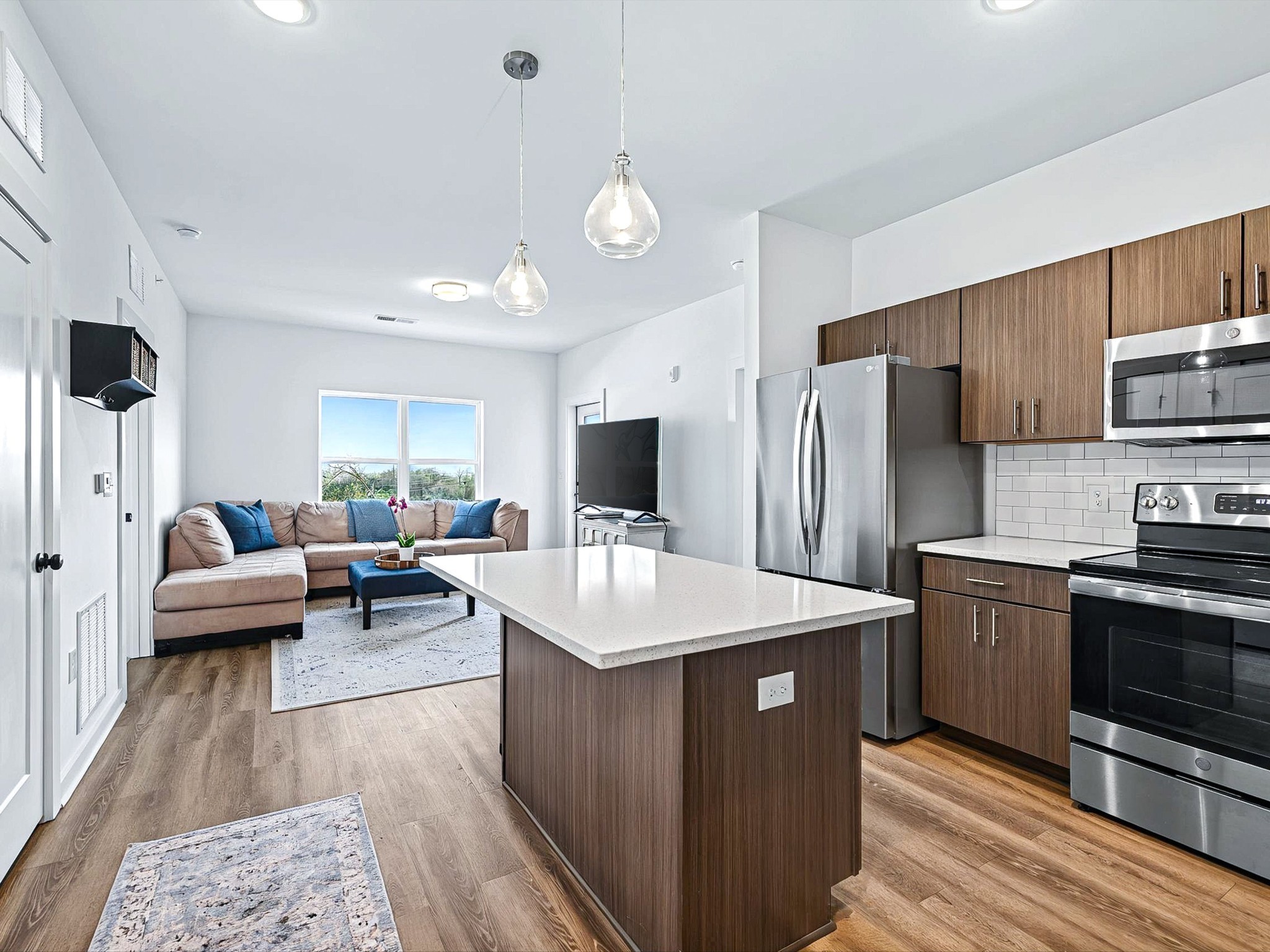 1540 Lebanon Pike Unit: 407