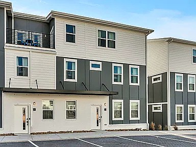 110 Duke St Unit: 28