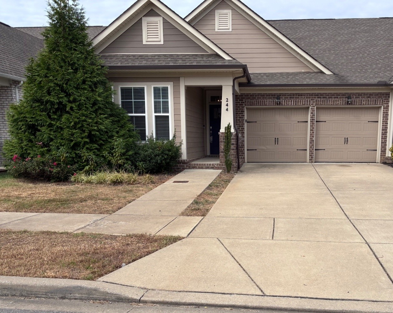 244 Tanglewood Ln