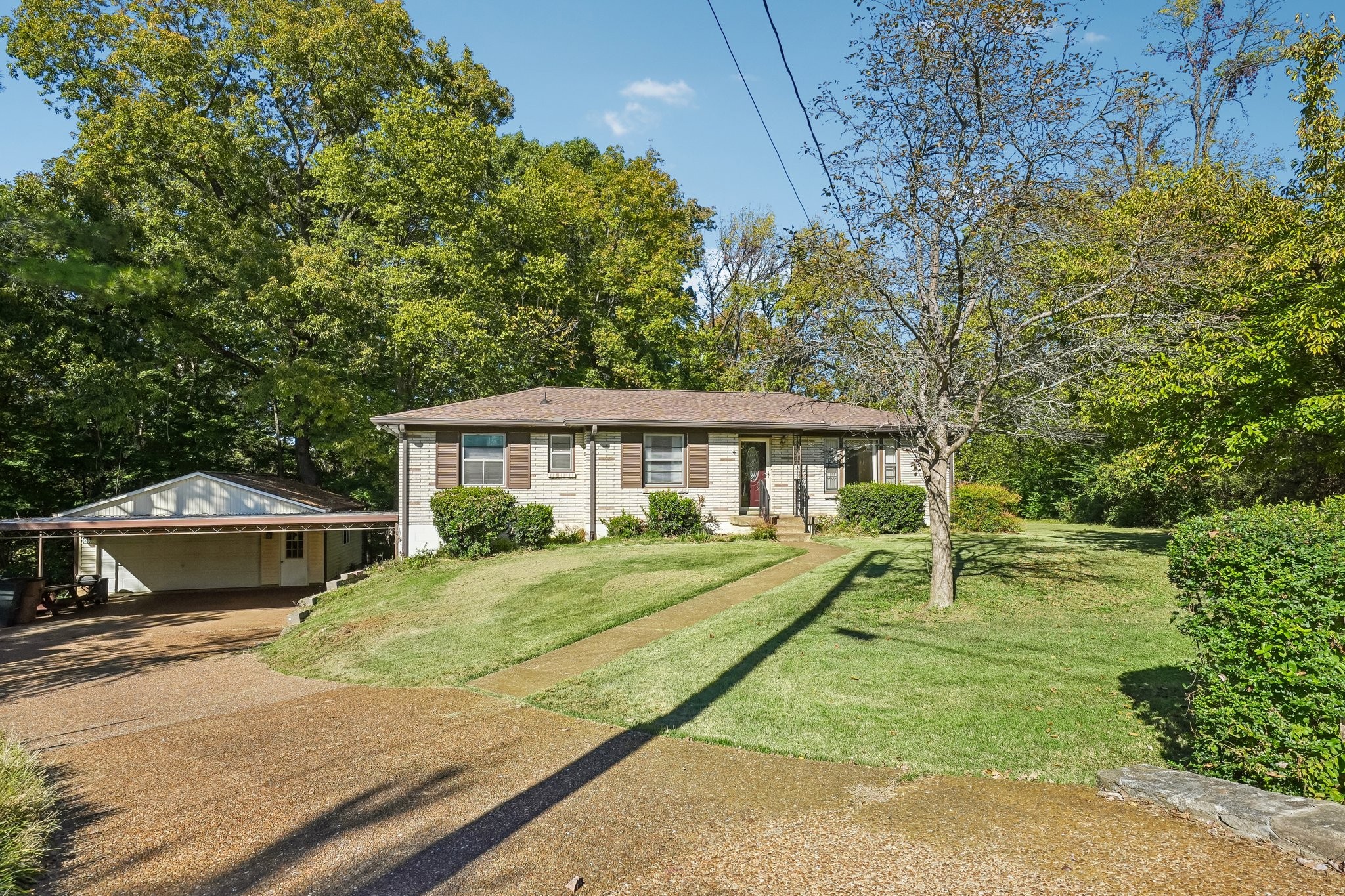 2501 Sherman Ct