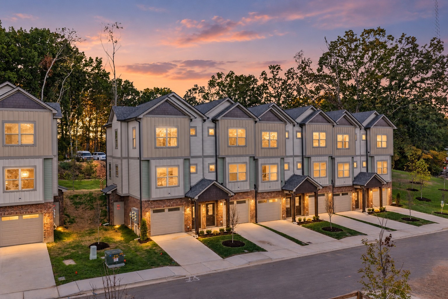 7102 Columbus Cove PVT Way