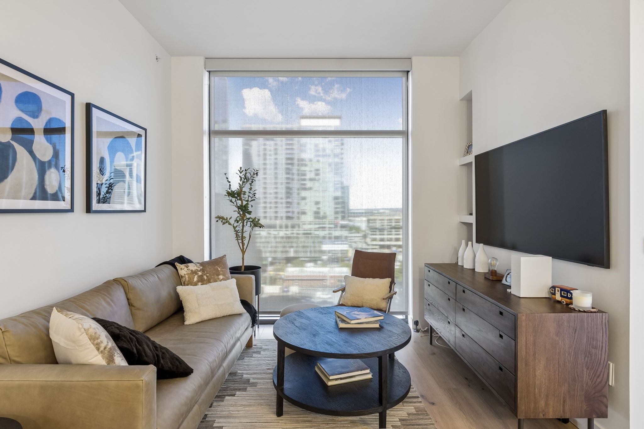 1212 Demonbreun St Unit 811