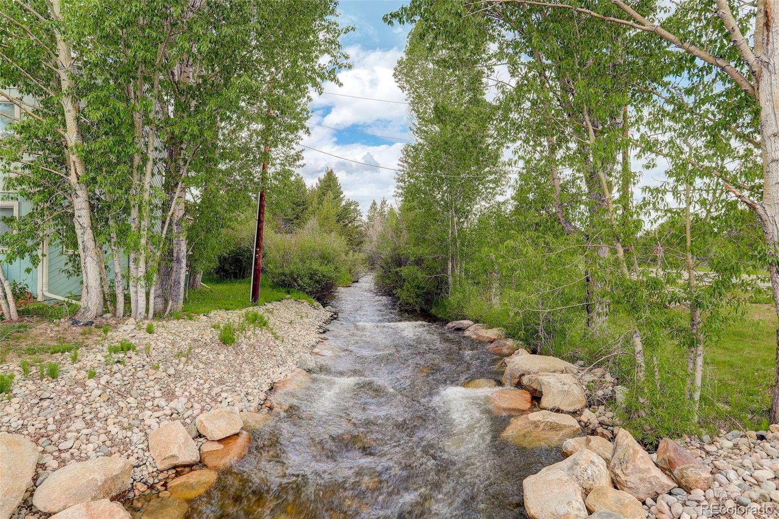 300 Sterling Way Unit: 2