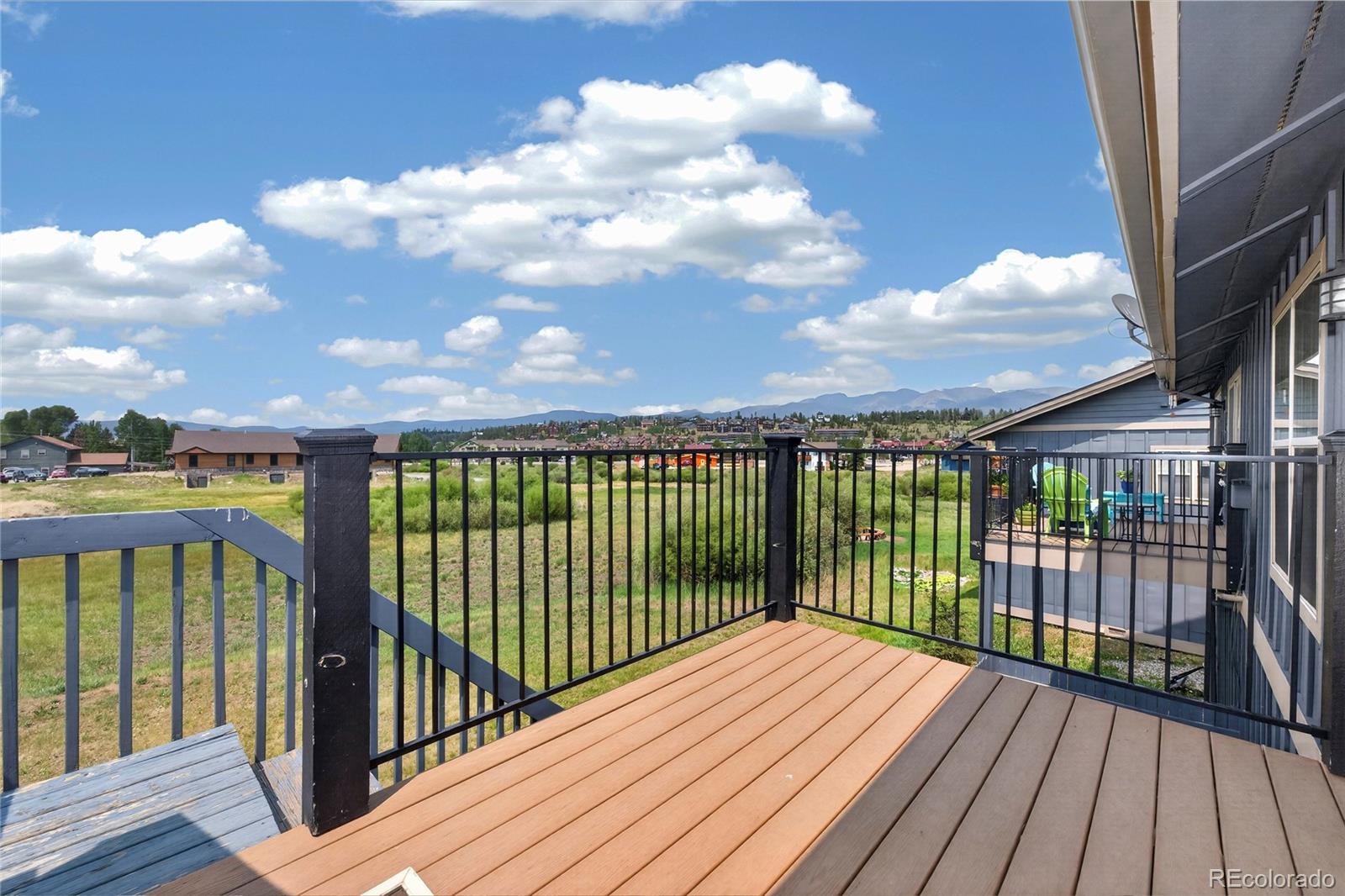 105 Elk Creek Drive Unit: 8