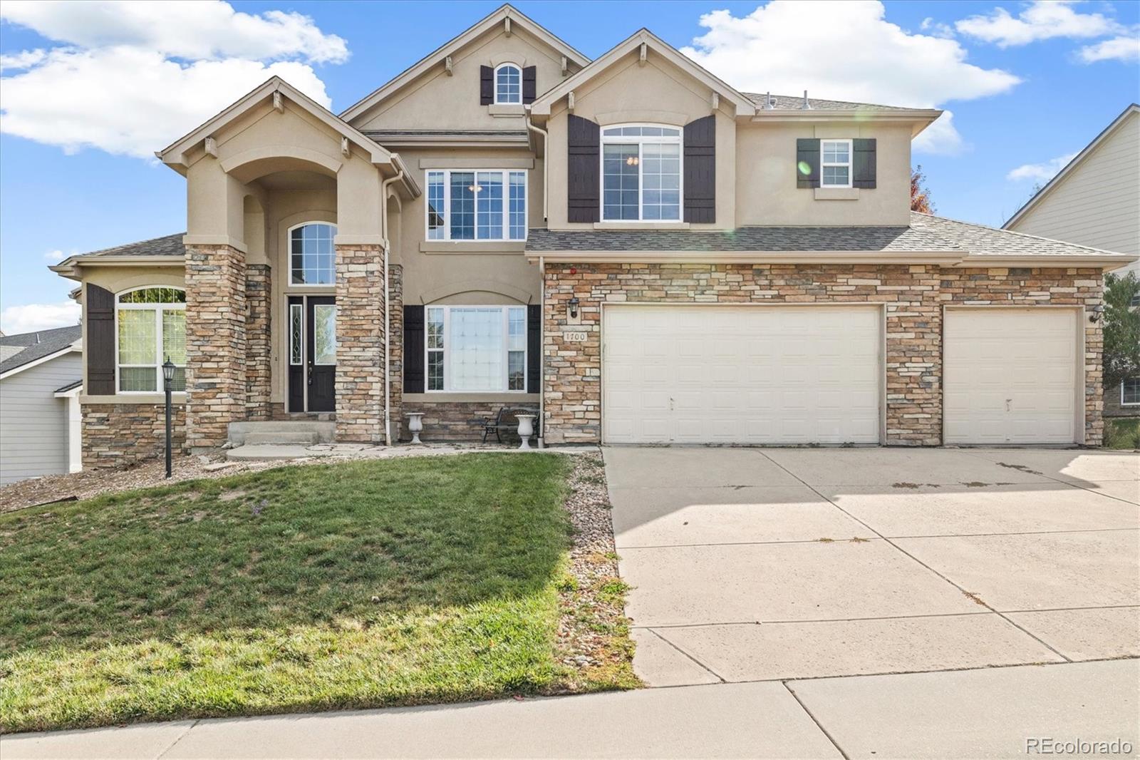 1700 Peninsula Circle