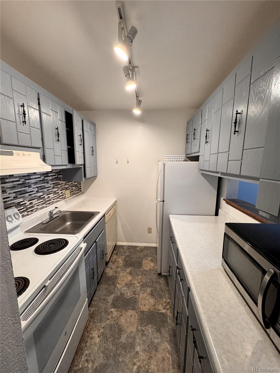 3035 Oneal Parkway Unit: 34