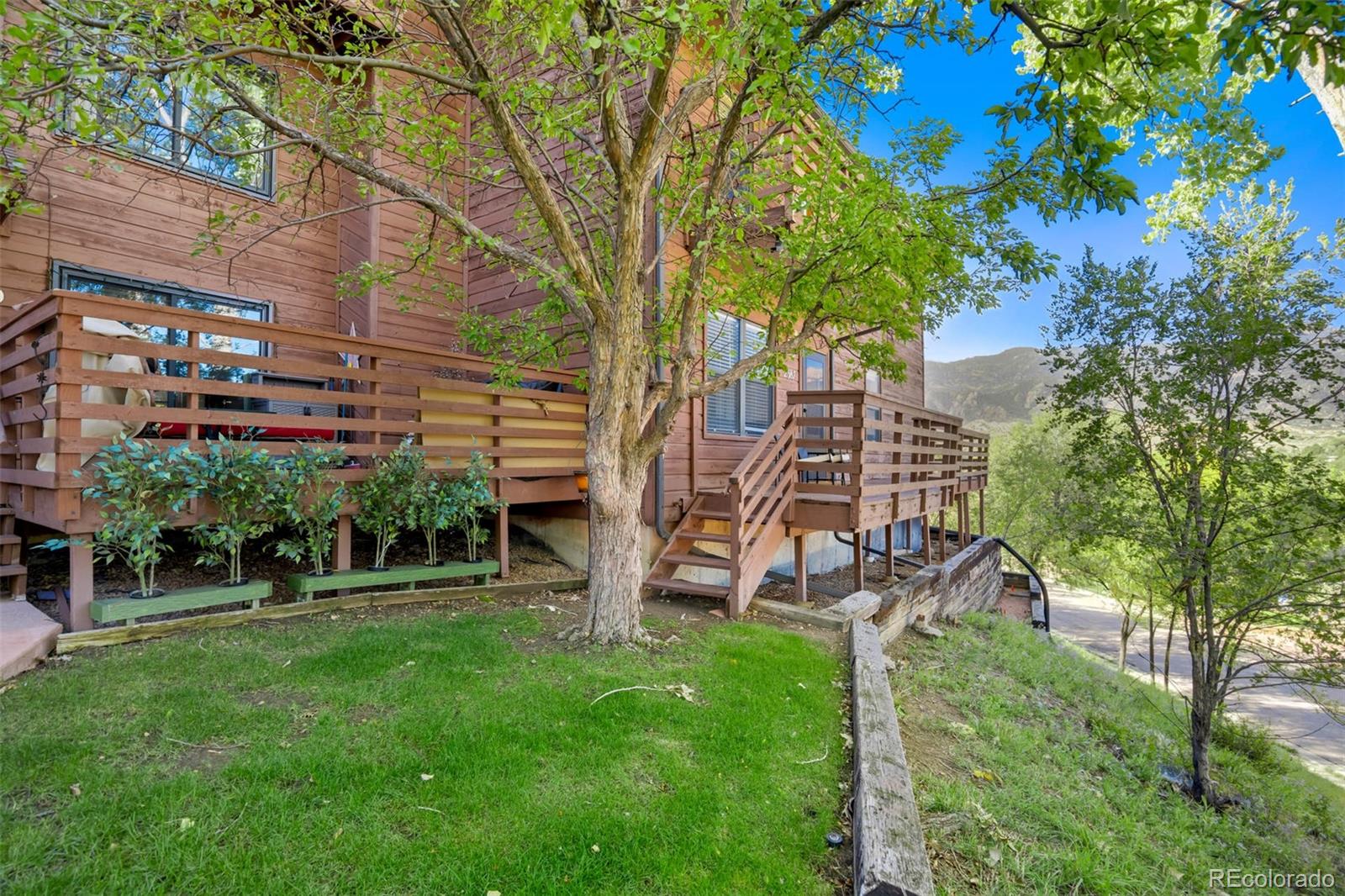 2387 Stepping Stones Way