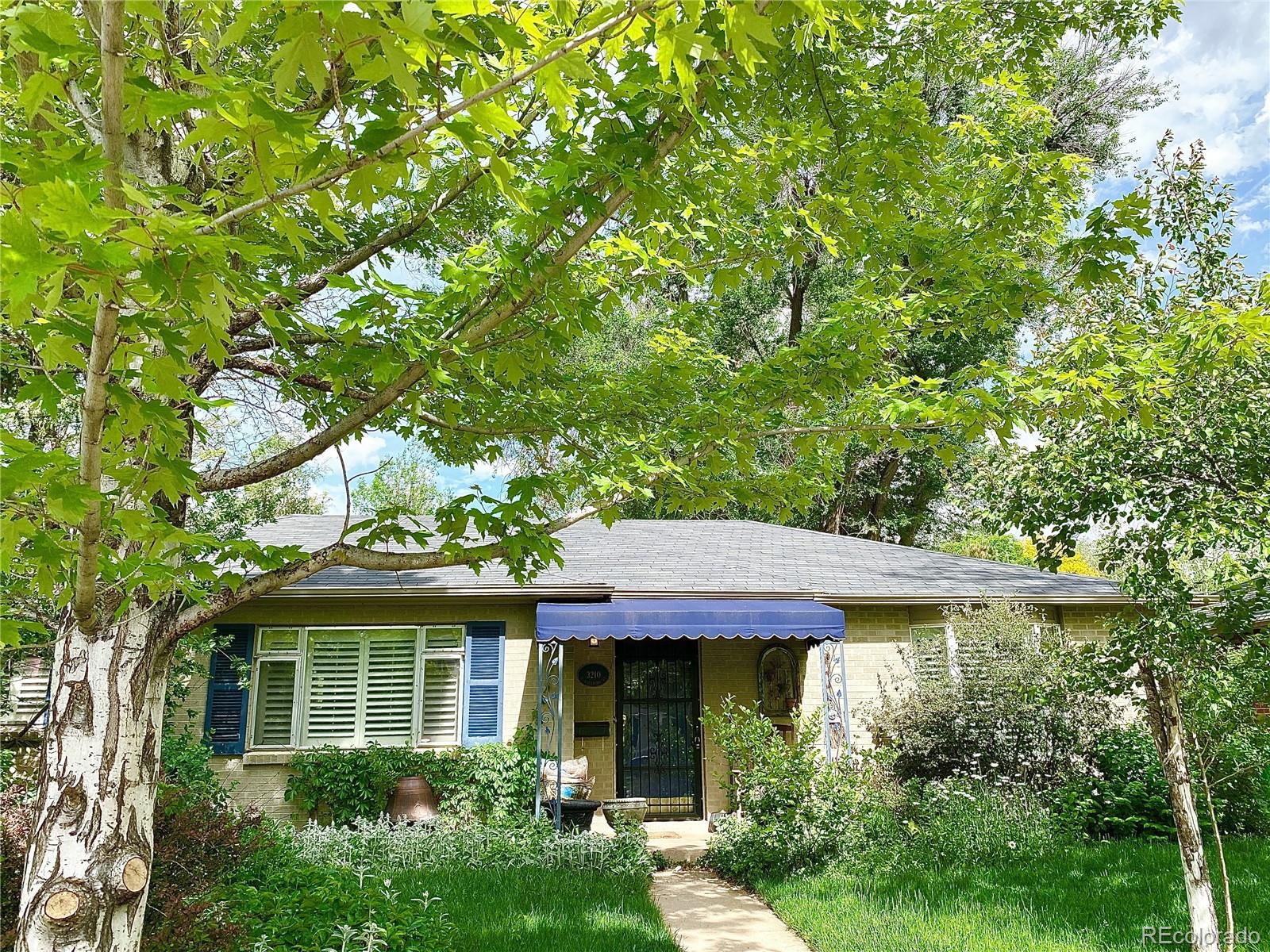 3210 S Williams Street