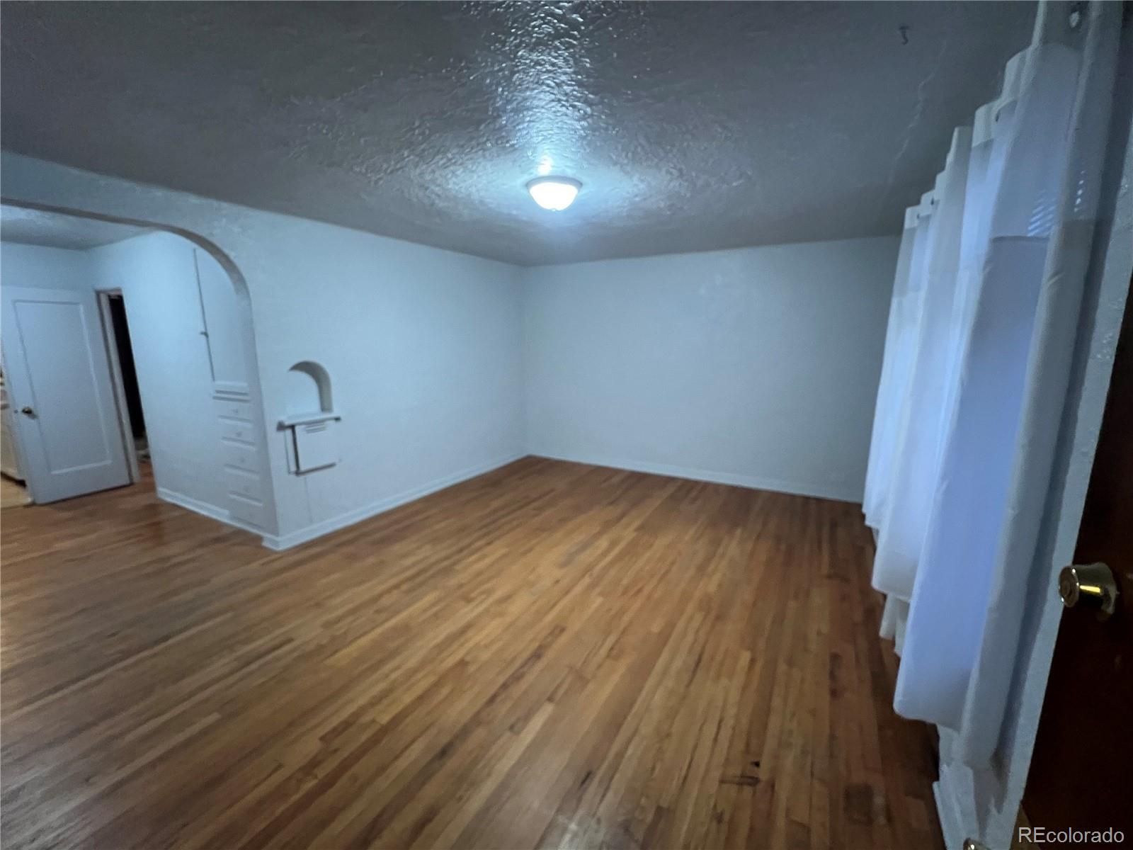 2525 E 14th Avenue Unit: 2