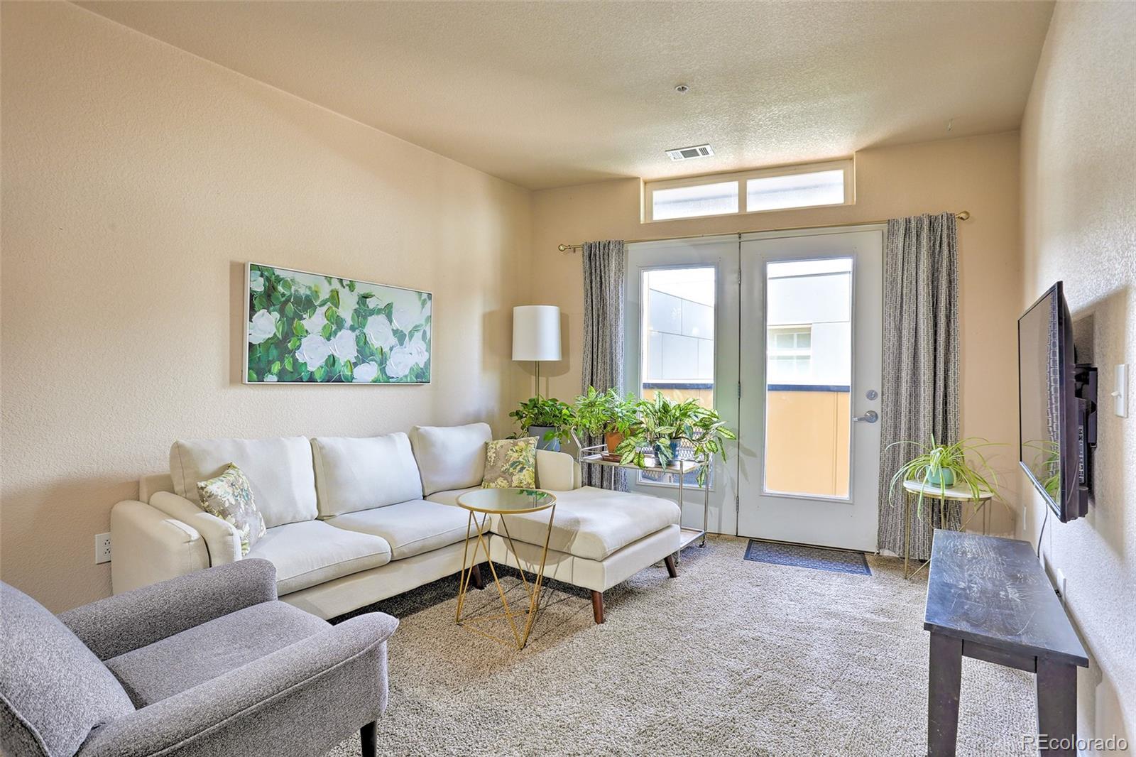 3101 Blake Street Unit: 214