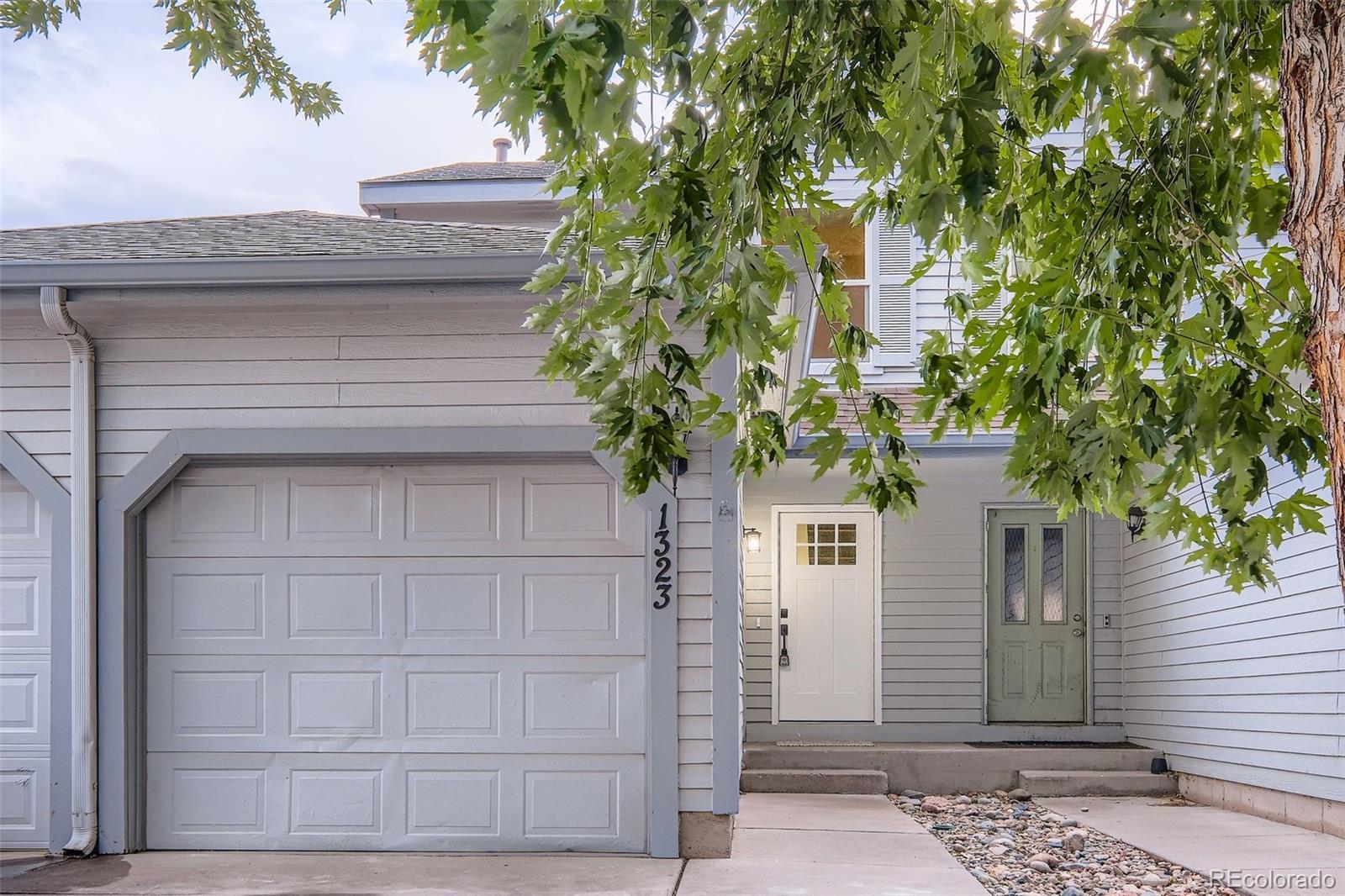 1323 Firefly Circle