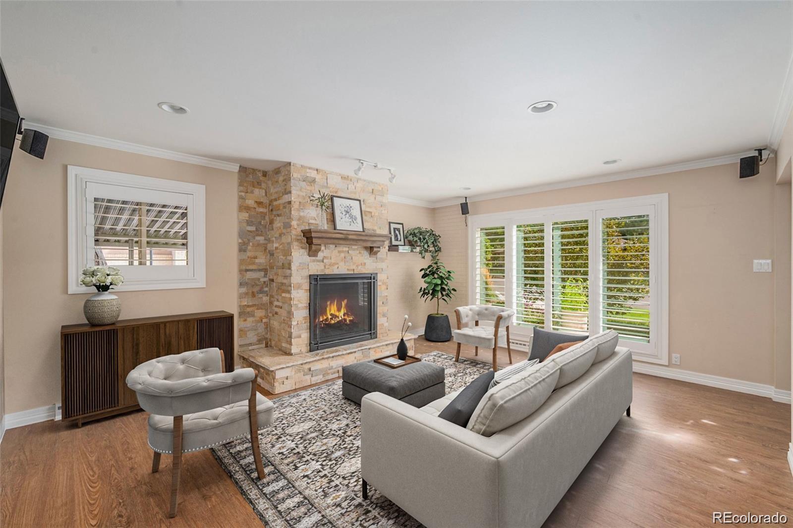 2609 S Dahlia Street