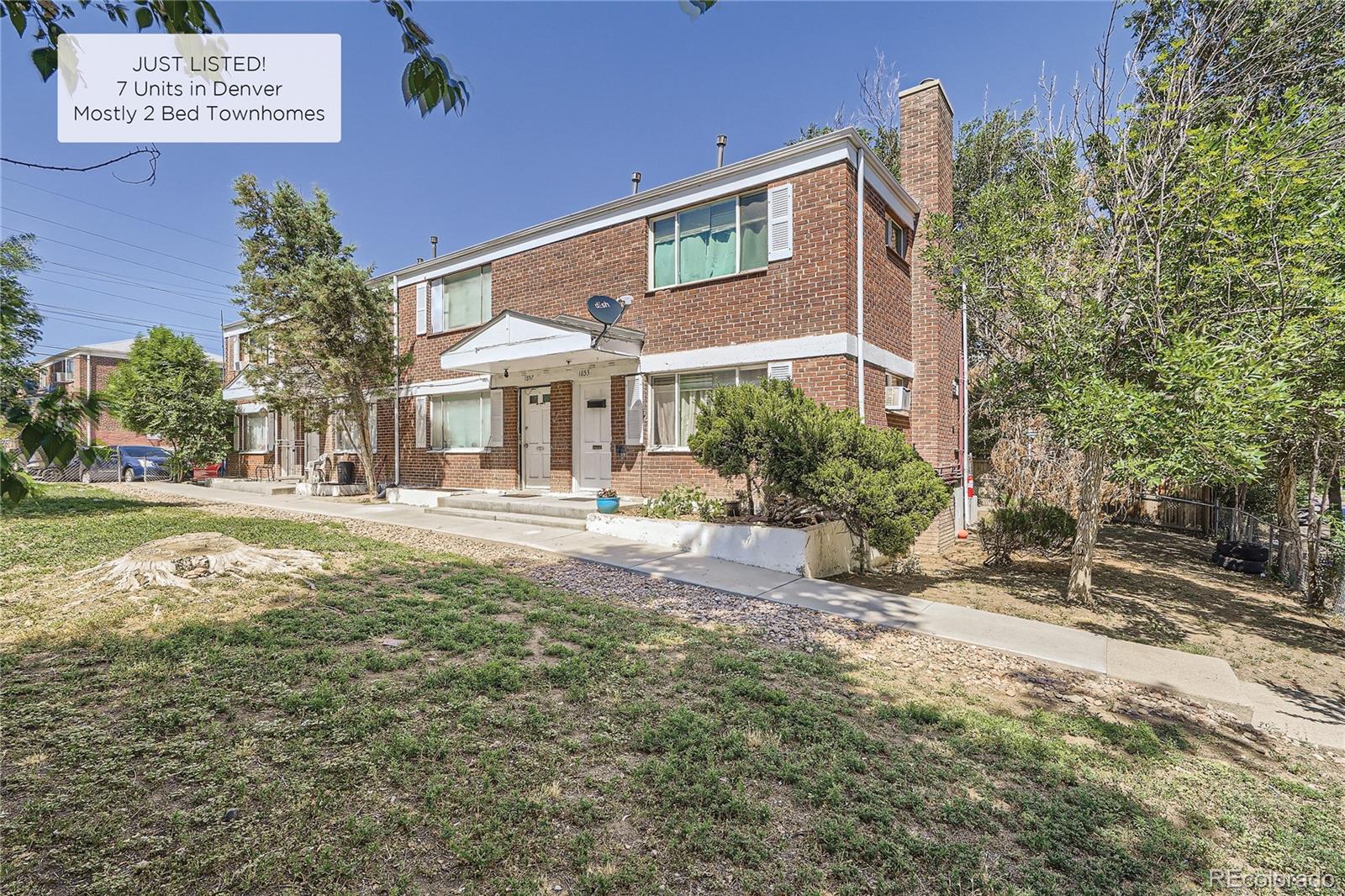 1853 W Mosier Place