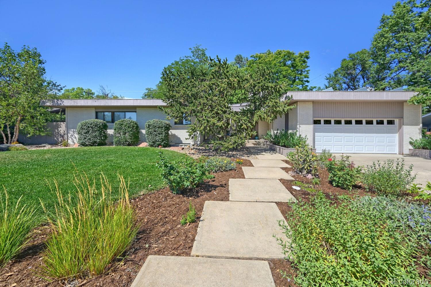 325 Mohawk Drive