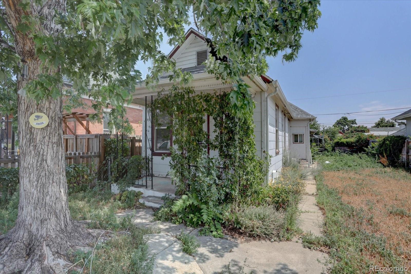 4444 Logan Street